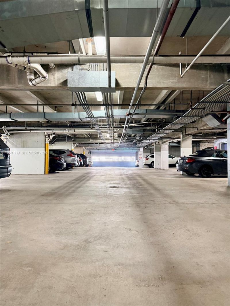 7728 Collins Ave , Unit 16, Miami Beach, FL 33141 Photo