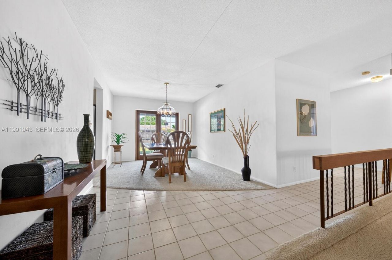 7241 NW 10th Pl , Plantation, FL 33313 Photo