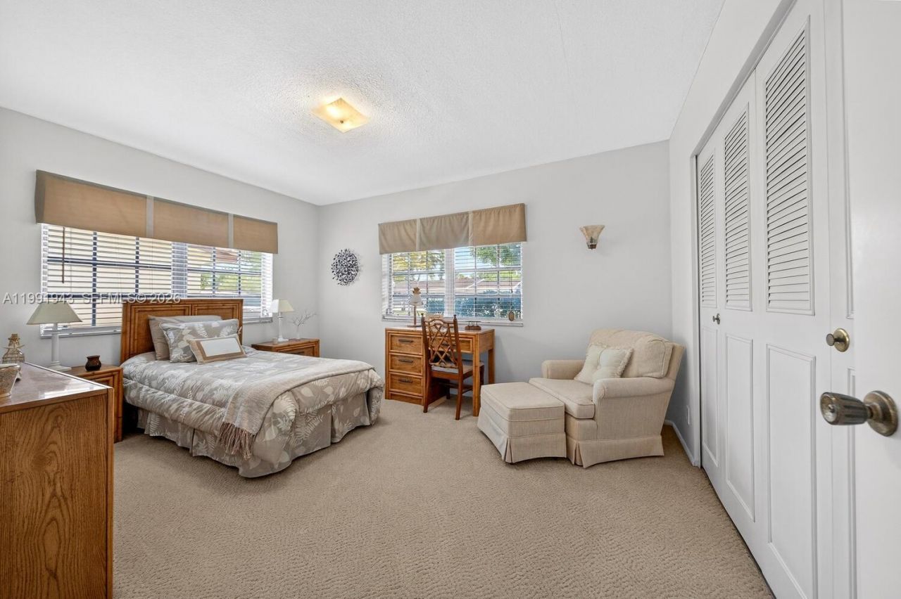 7241 NW 10th Pl , Plantation, FL 33313 Photo