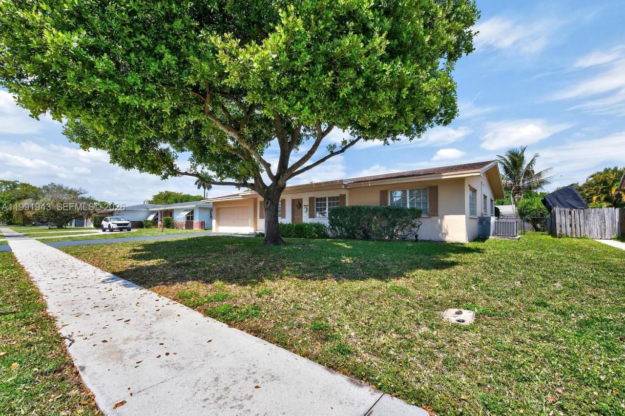 7241 NW 10th Pl , Plantation, FL 33313 Photo
