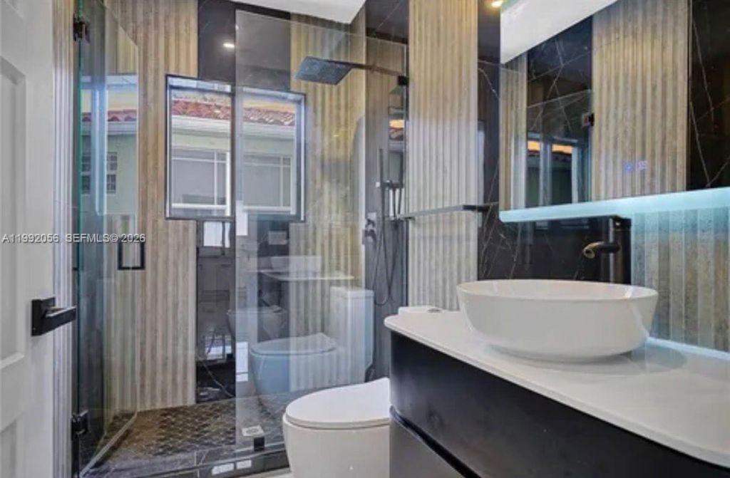 111 NW 46th St , Miami, FL 33127 Photo