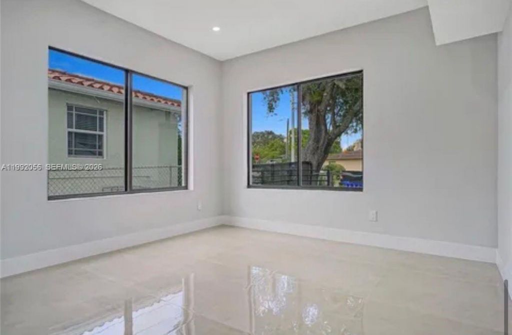 111 NW 46th St , Miami, FL 33127 Photo