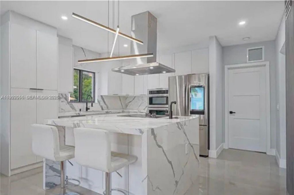 111 NW 46th St , Miami, FL 33127 Photo