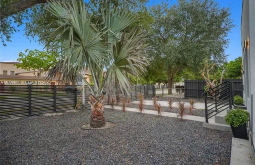 111 NW 46th St , Miami, FL 33127 Photo