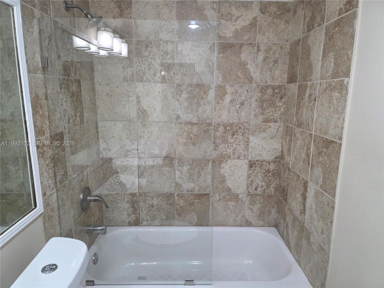 8100 Geneva Ct , Unit 432, Doral, FL 33166 Photo