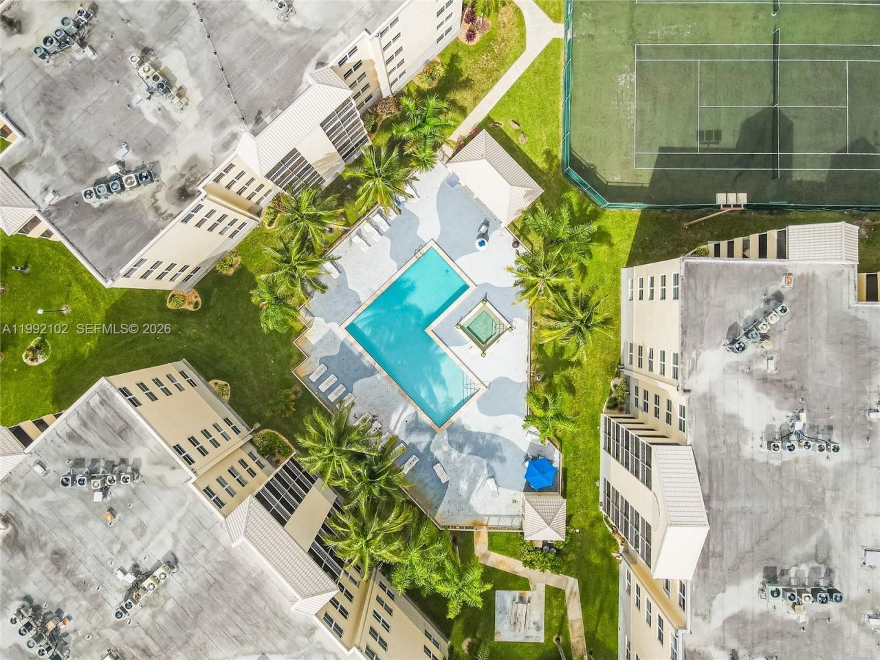 8100 Geneva Ct , Unit 432, Doral, FL 33166 Photo