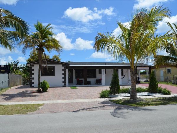 29925 SW 143rd Ct, Homestead, FL 33033