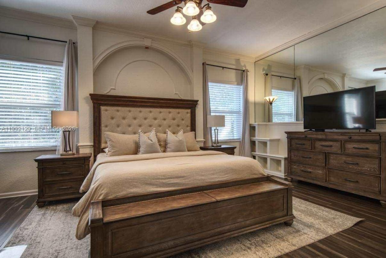 15856 NW 12th Ct , Pembroke Pines, FL 33028 Photo