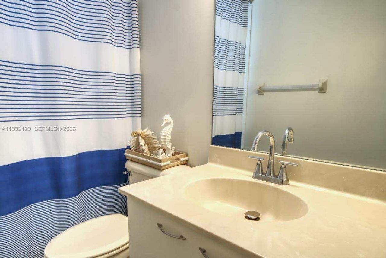 15856 NW 12th Ct , Pembroke Pines, FL 33028 Photo