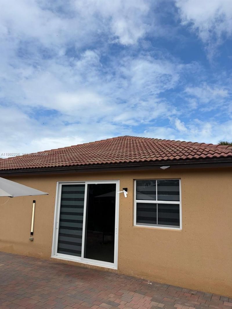 24982 SW 118th Ct, Homestead, FL 33032 Photo