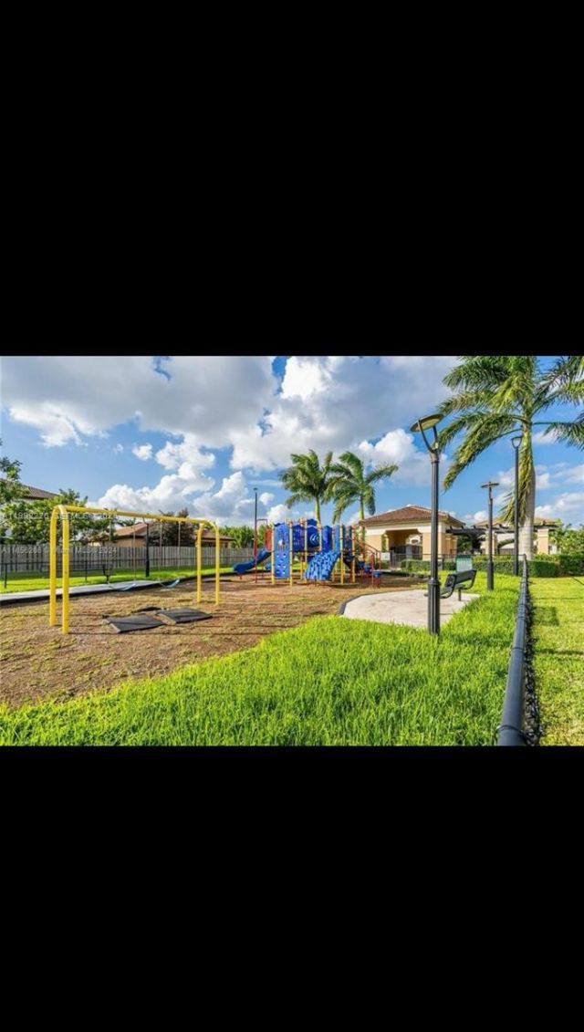 24982 SW 118th Ct, Homestead, FL 33032 Photo