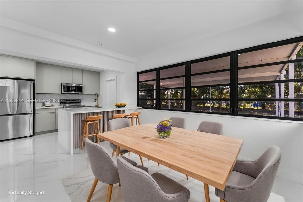 10170 SW 170th Ter, Miami, FL 33157 Photo