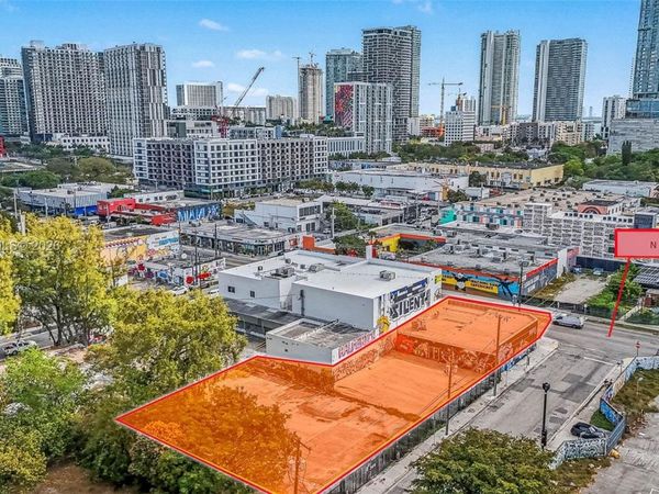 2500 N Miami Ave , Miami, FL 33127