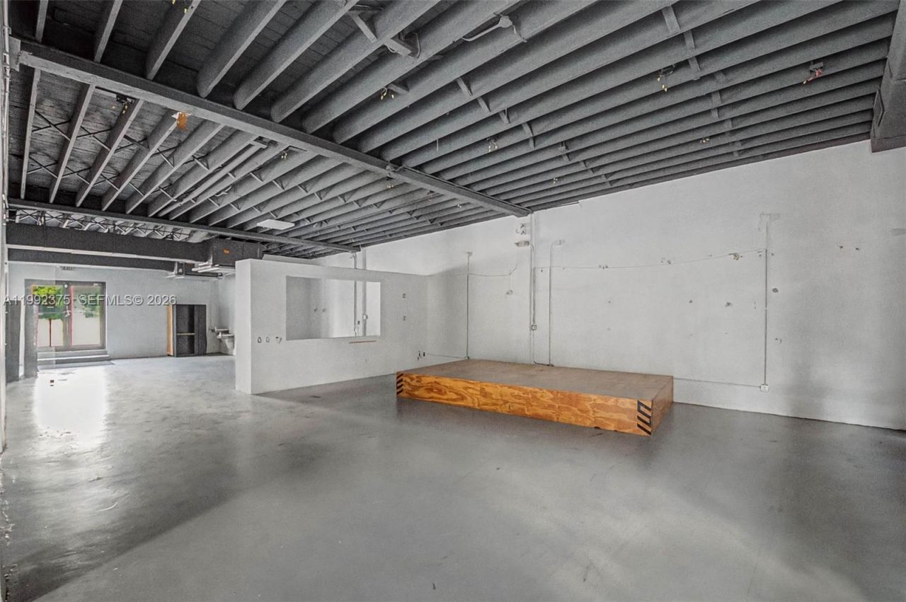 2500 N Miami Ave , Miami, FL 33127 Photo