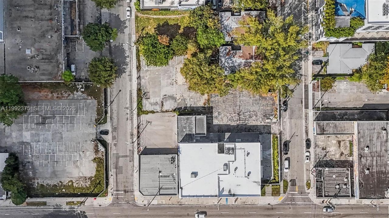 2500 N Miami Ave , Miami, FL 33127 Photo