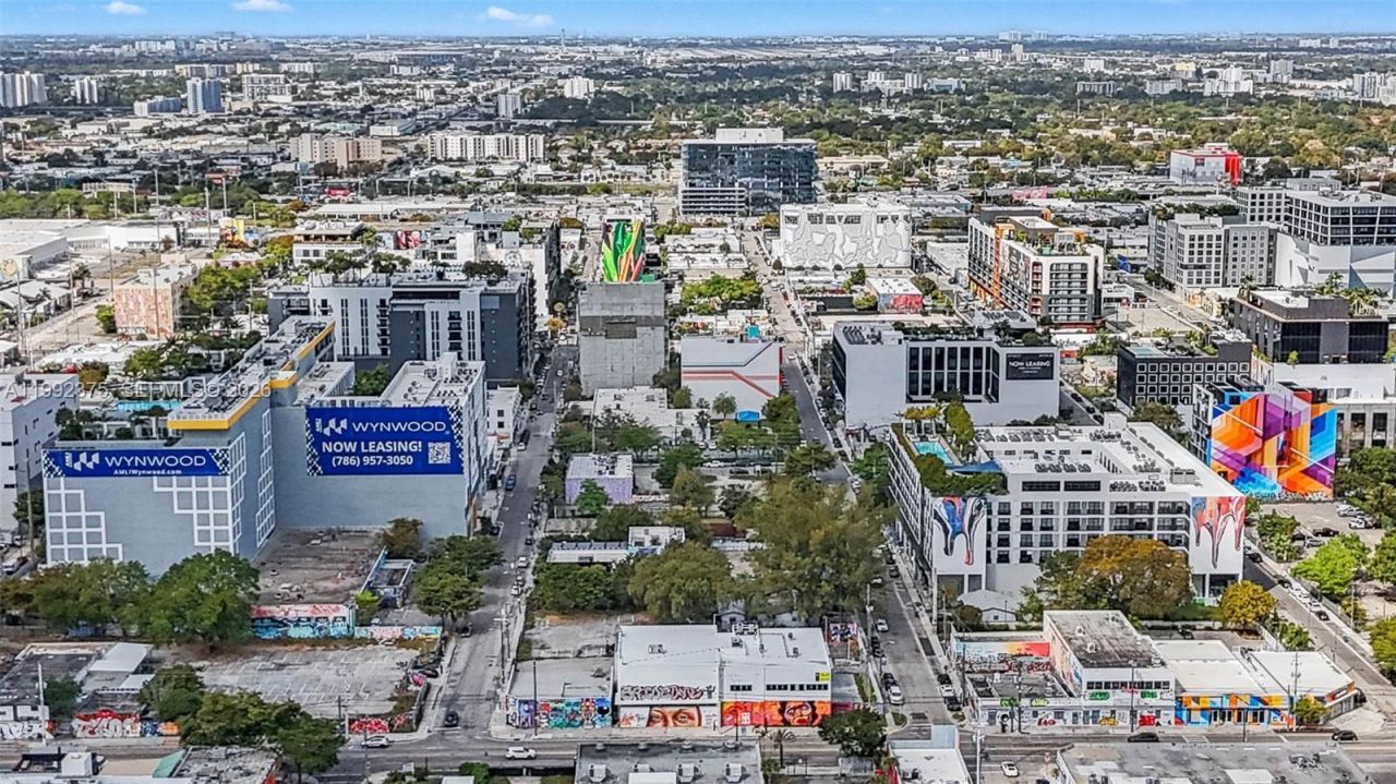 2500 N Miami Ave , Miami, FL 33127 Photo