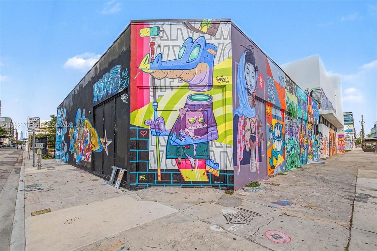 2500 N Miami Ave , Miami, FL 33127 Photo