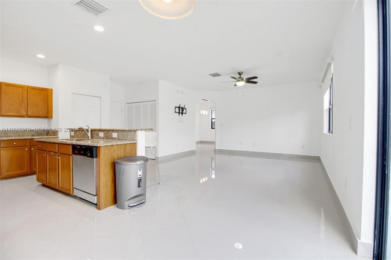 15267 SW 173rd Ln , Miami, FL 33187 Photo