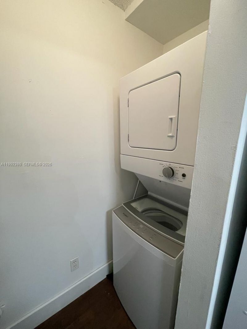 770 Claughton Island Dr, Unit 2009, Miami, FL 33131 Photo