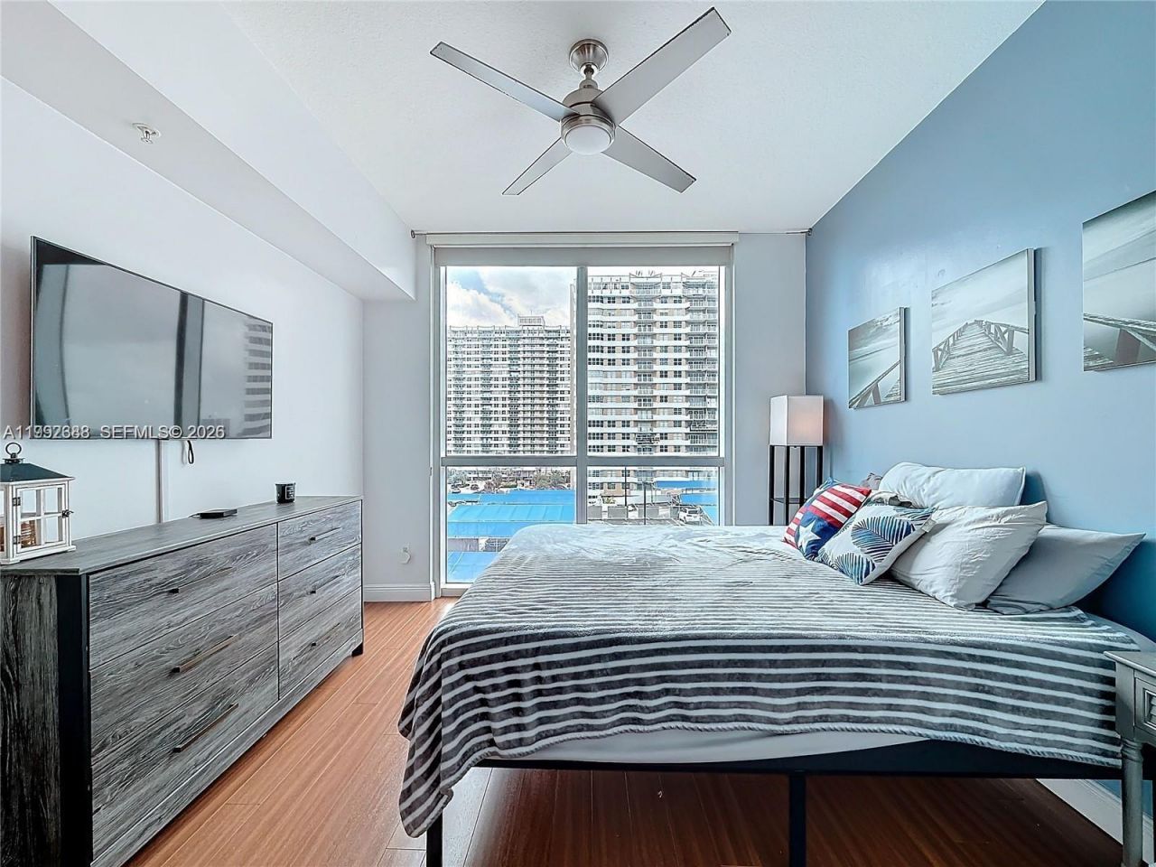 1945 S Ocean Dr , Unit 605, Hallandale Beach, FL 33009 Photo