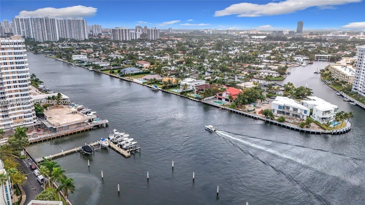 1945 S Ocean Dr , Unit 605, Hallandale Beach, FL 33009 Photo