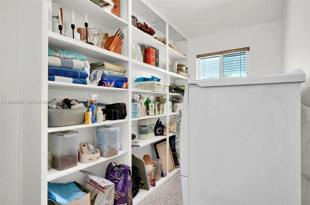 30 Bentley Dr , Miami Springs, FL 33166 Photo