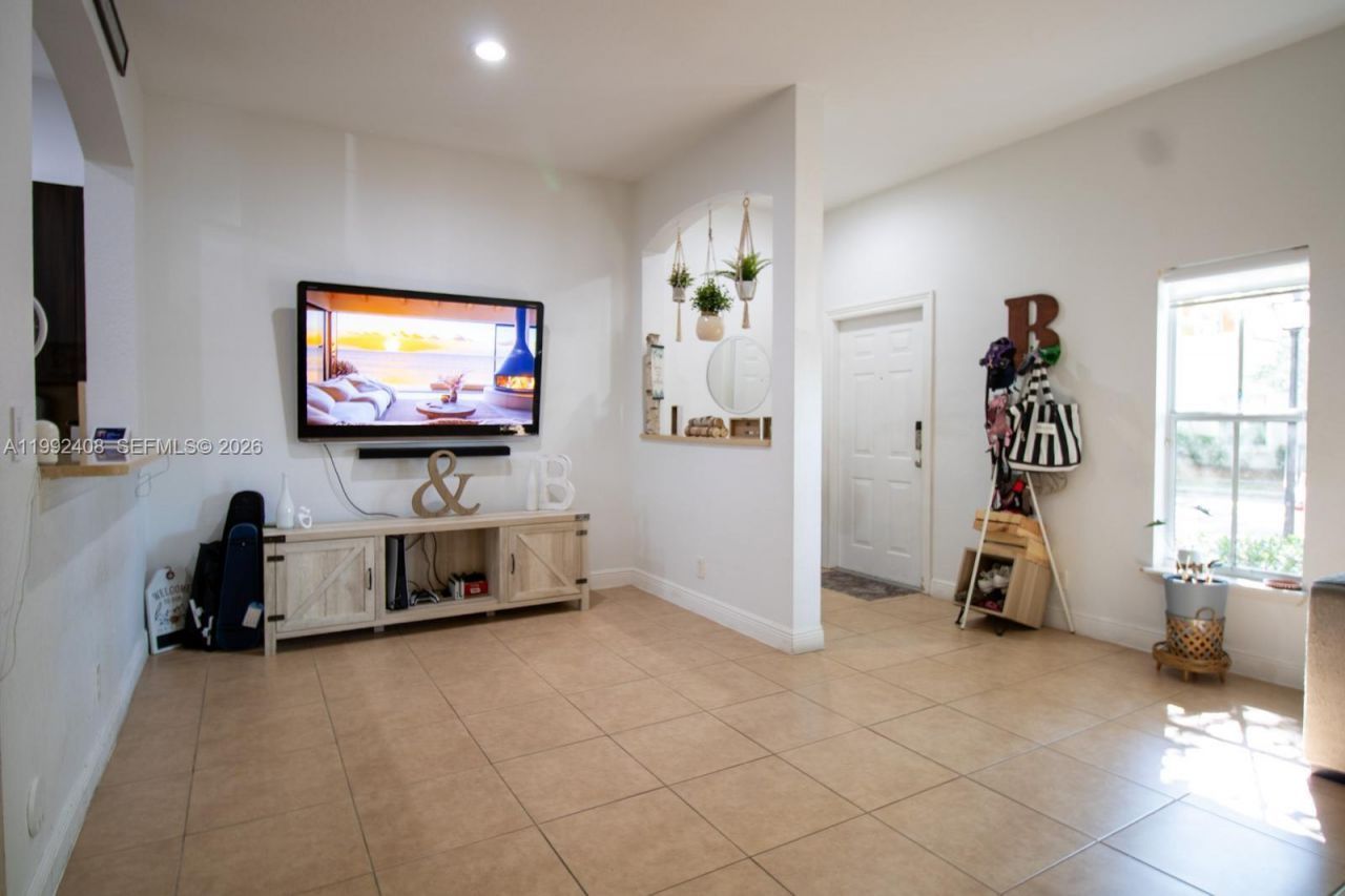 2607 SW 99th Way , Miramar, FL 33025 Photo