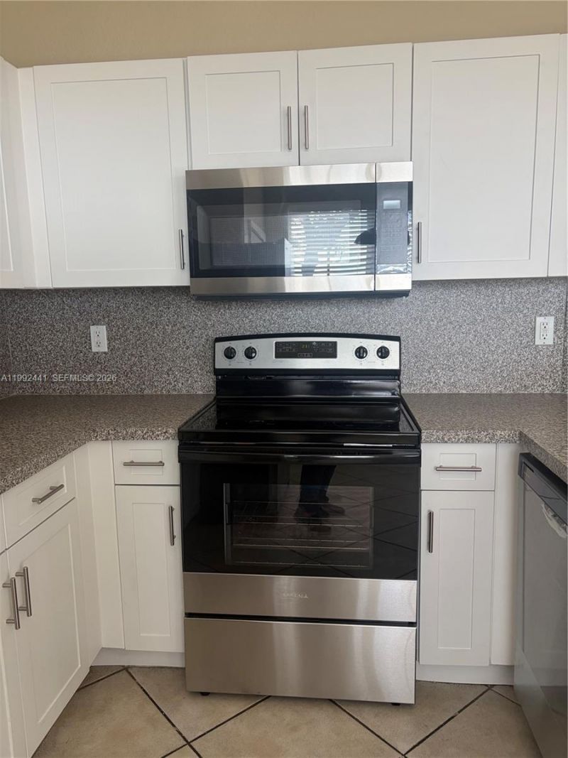 12398 SW 125th Ter , Miami, FL 33186 Photo