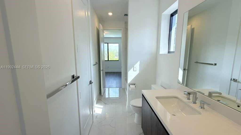 19708 NE 14th Ave, Miami, FL 33179 Photo