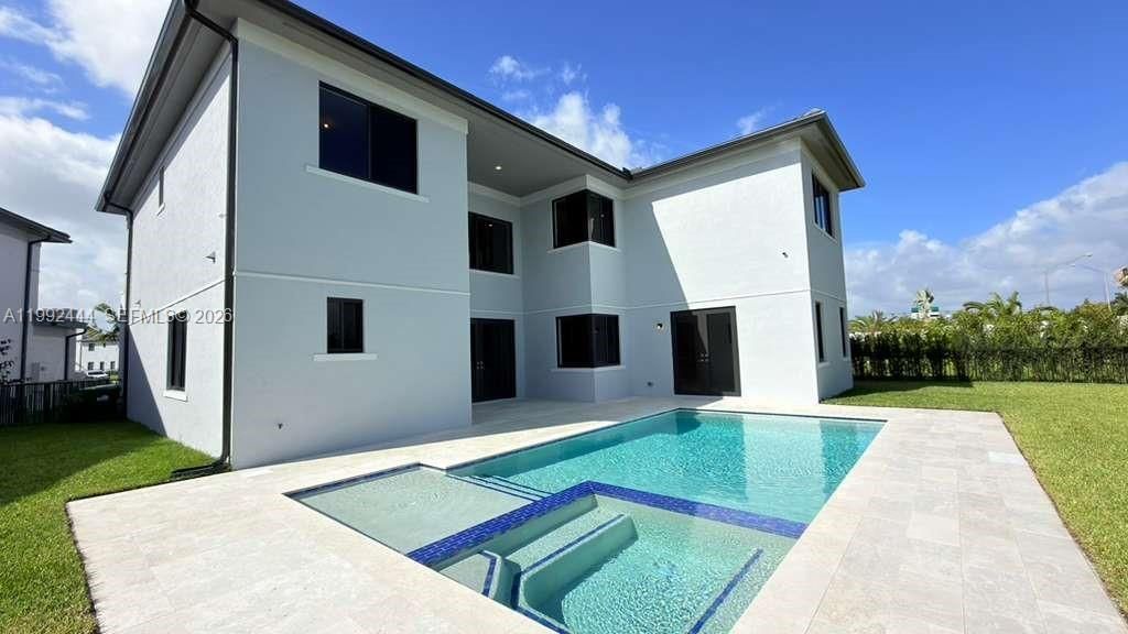 19708 NE 14th Ave, Miami, FL 33179 Photo
