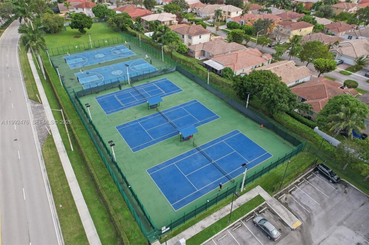 13247 SW 26th St, Miramar, FL 33027 Photo