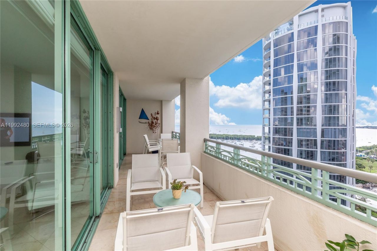 3400 SW 27th Ave, Unit 1604, Coconut Grove, FL 33133 Photo