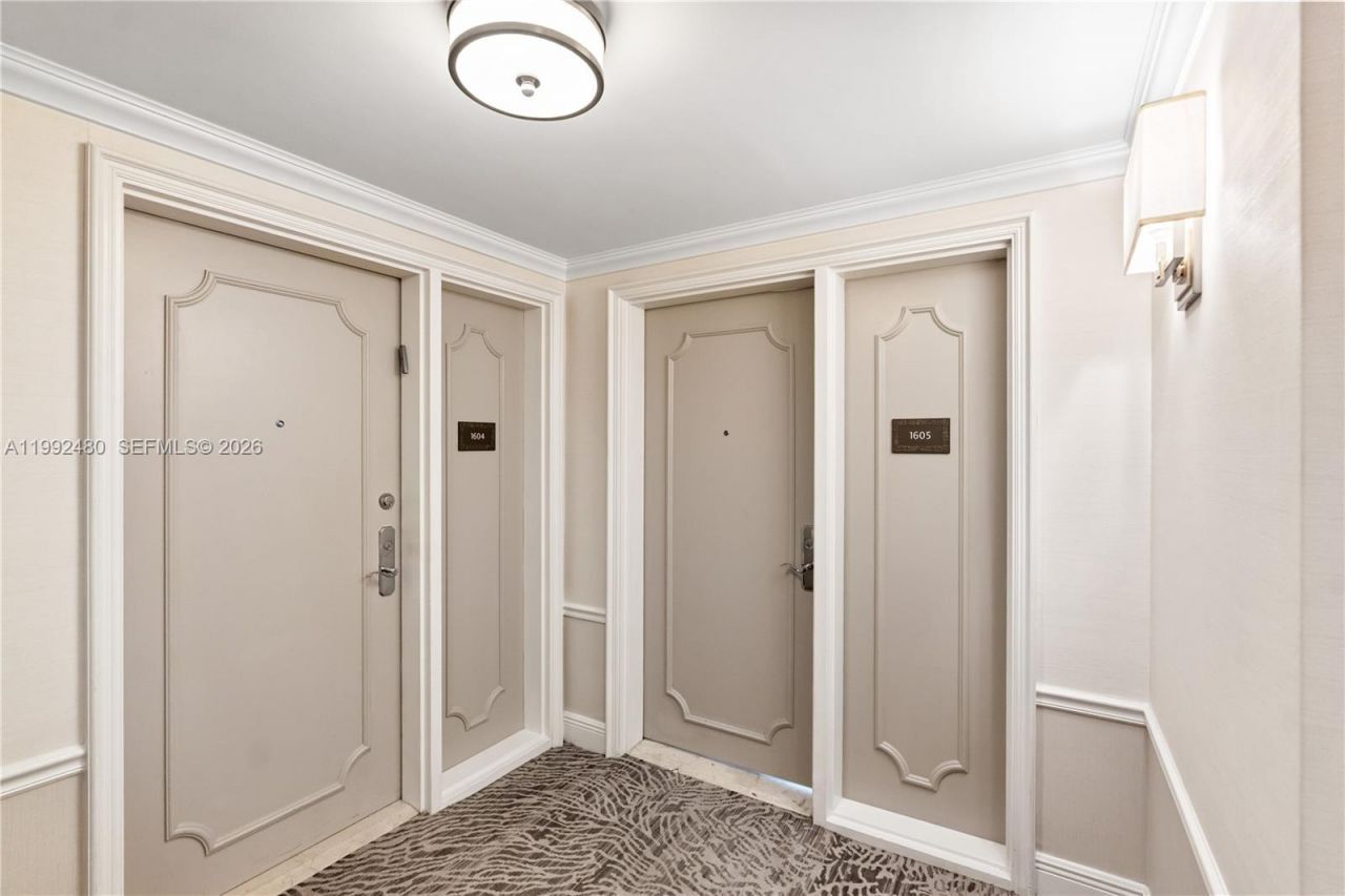 3400 SW 27th Ave, Unit 1604, Coconut Grove, FL 33133 Photo