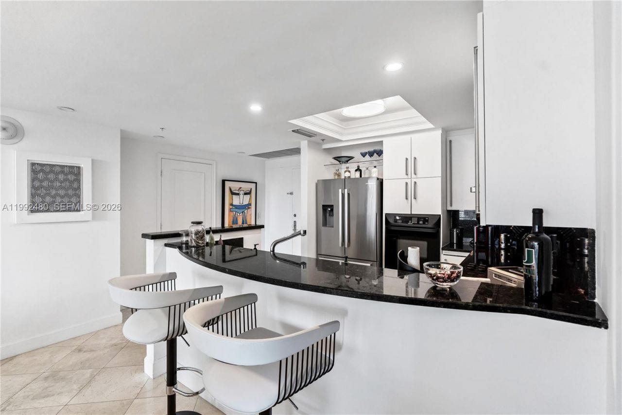3400 SW 27th Ave, Unit 1604, Coconut Grove, FL 33133 Photo