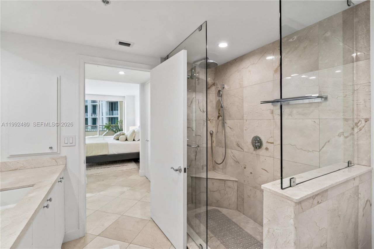 3400 SW 27th Ave, Unit 1604, Coconut Grove, FL 33133 Photo