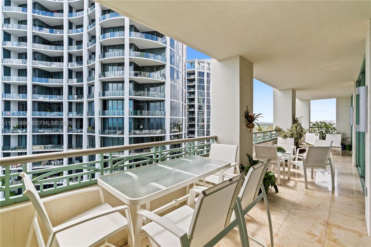 3400 SW 27th Ave, Unit 1604, Coconut Grove, FL 33133 Photo