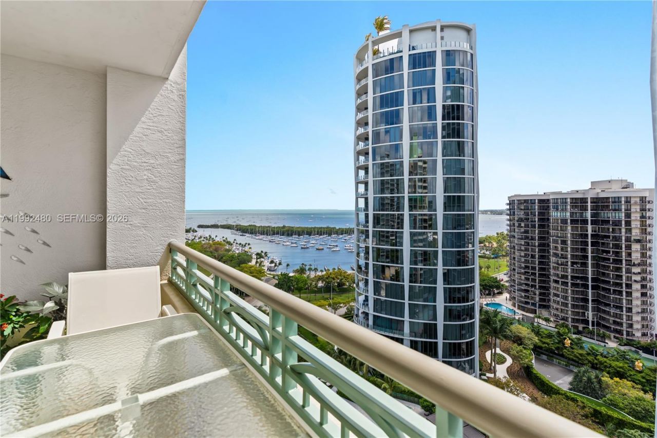 3400 SW 27th Ave, Unit 1604, Coconut Grove, FL 33133 Photo