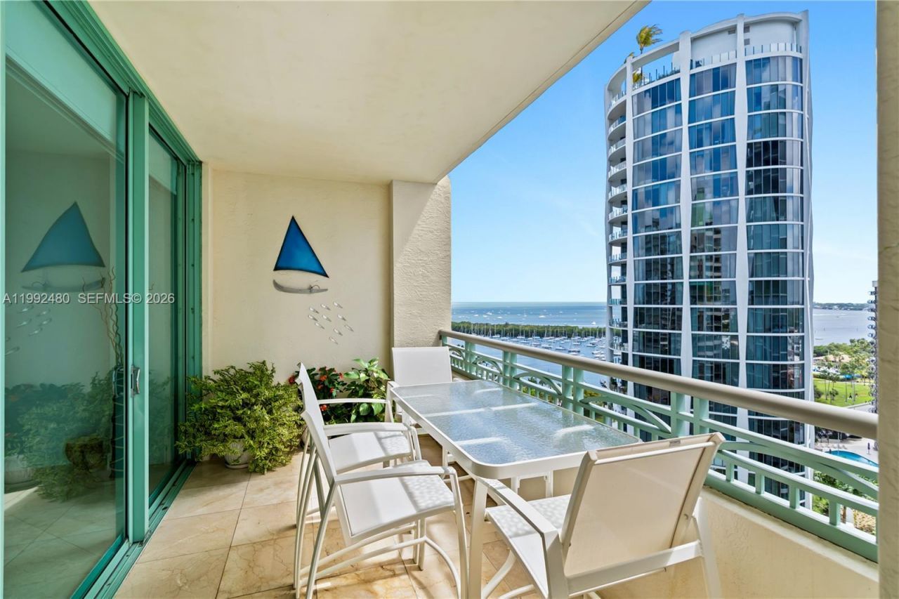 3400 SW 27th Ave, Unit 1604, Coconut Grove, FL 33133 Photo
