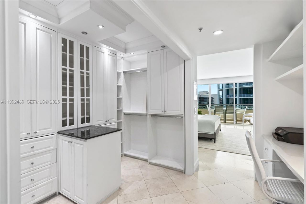 3400 SW 27th Ave, Unit 1604, Coconut Grove, FL 33133 Photo