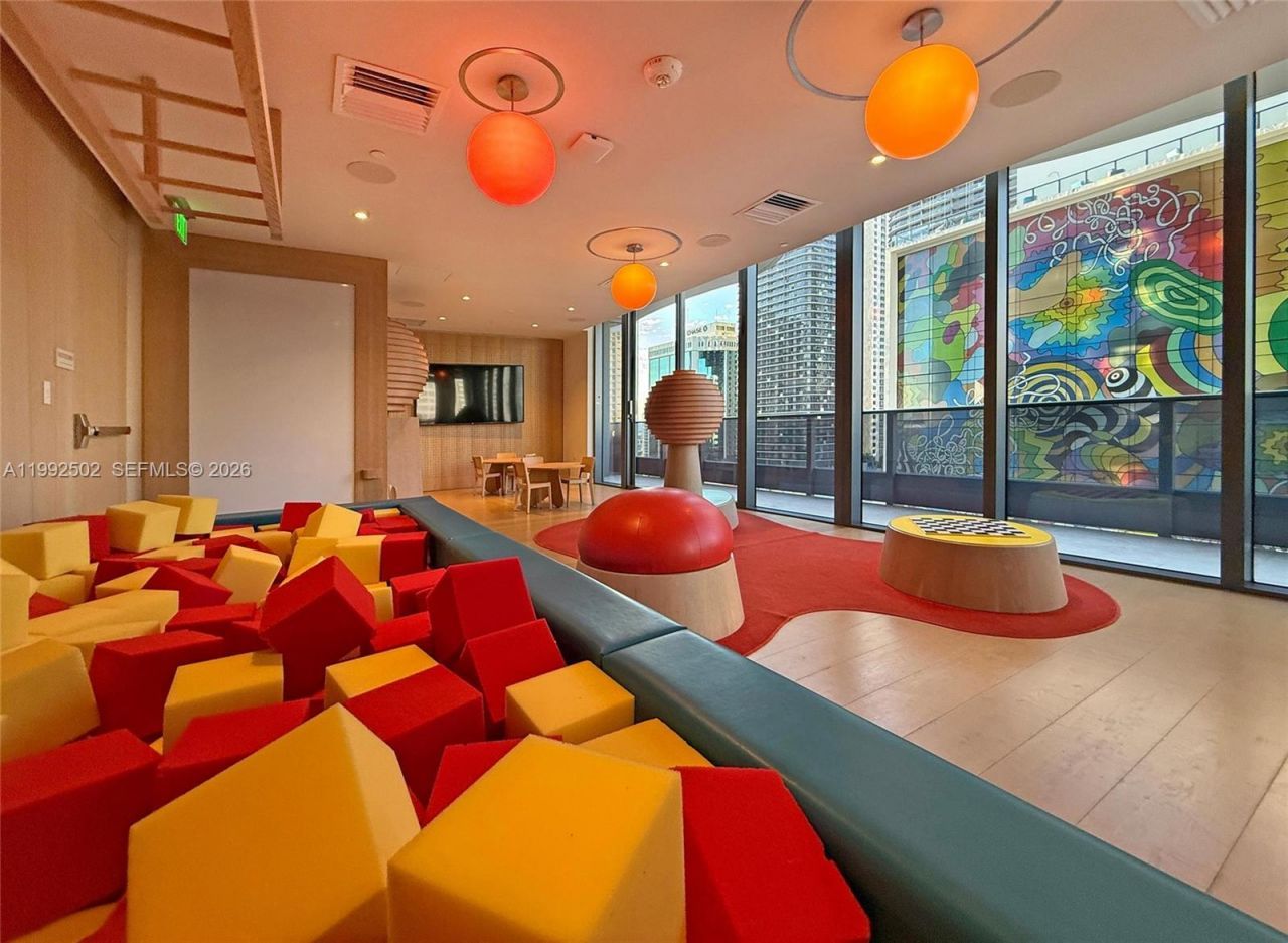 1000 Brickell Plz , Unit 3702, Miami, FL 33131 Photo