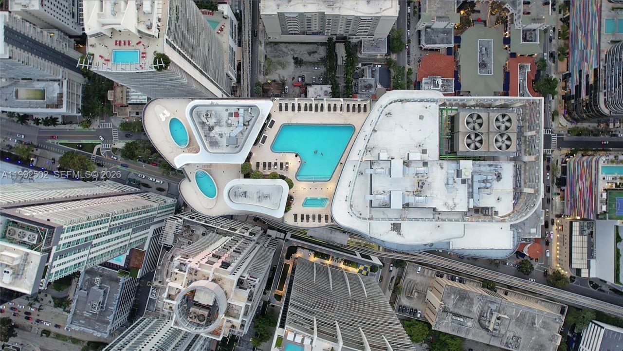 1000 Brickell Plz , Unit 3702, Miami, FL 33131 Photo