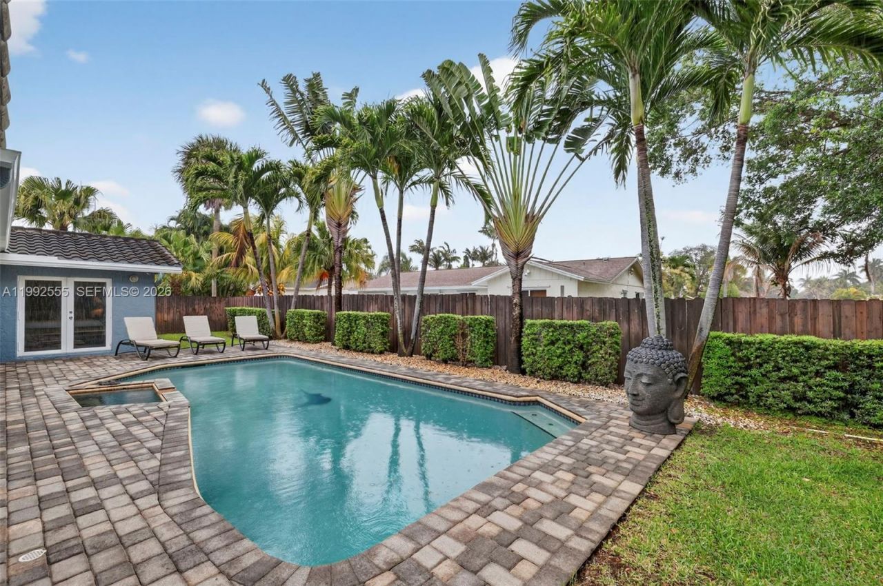 6800 NW 24th Ter, Fort Lauderdale, FL 33309 Photo