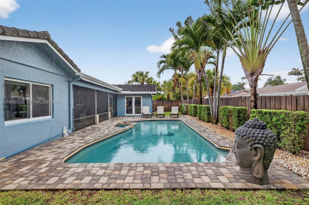 6800 NW 24th Ter, Fort Lauderdale, FL 33309 Photo