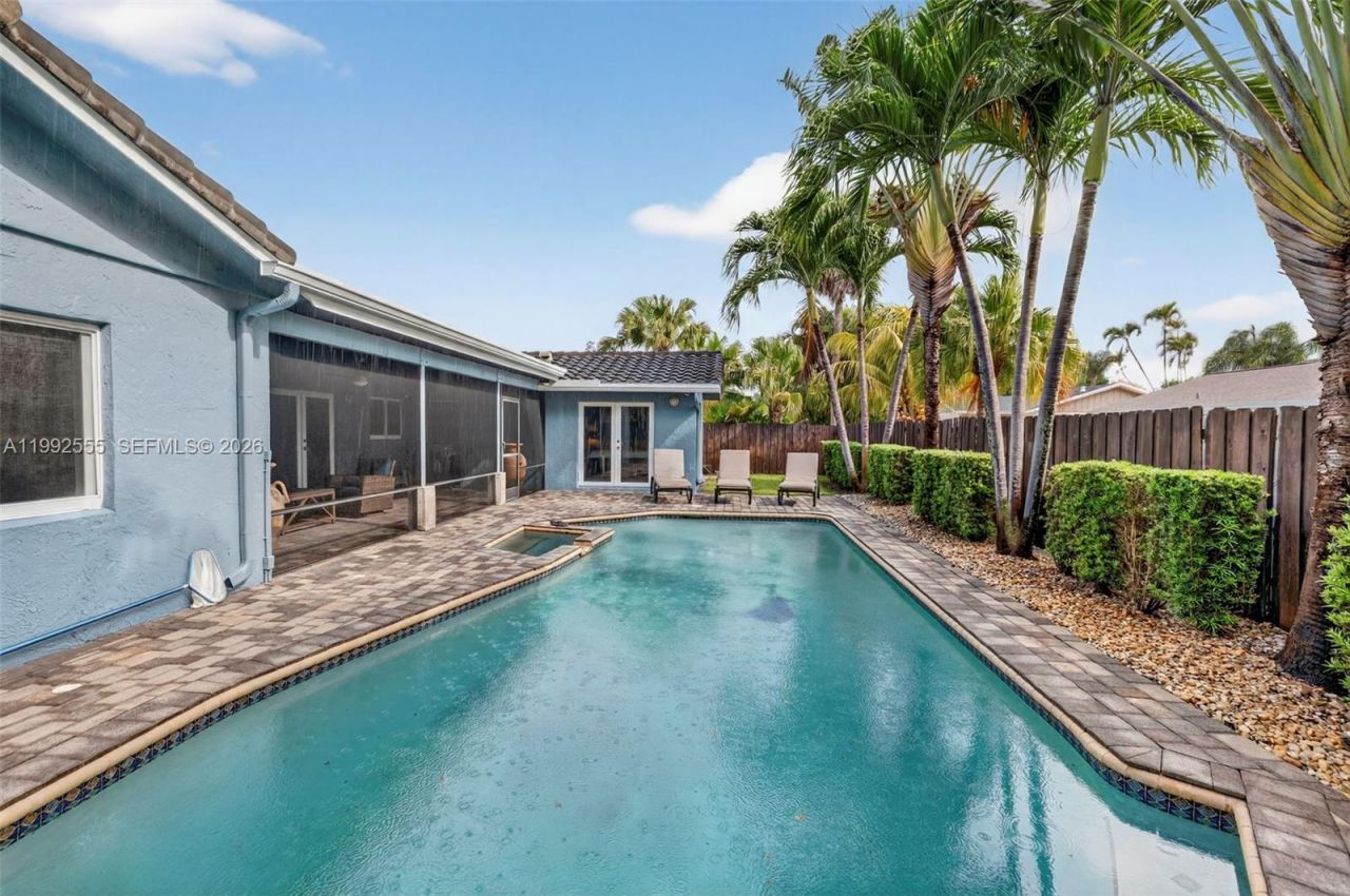 6800 NW 24th Ter, Fort Lauderdale, FL 33309 Photo