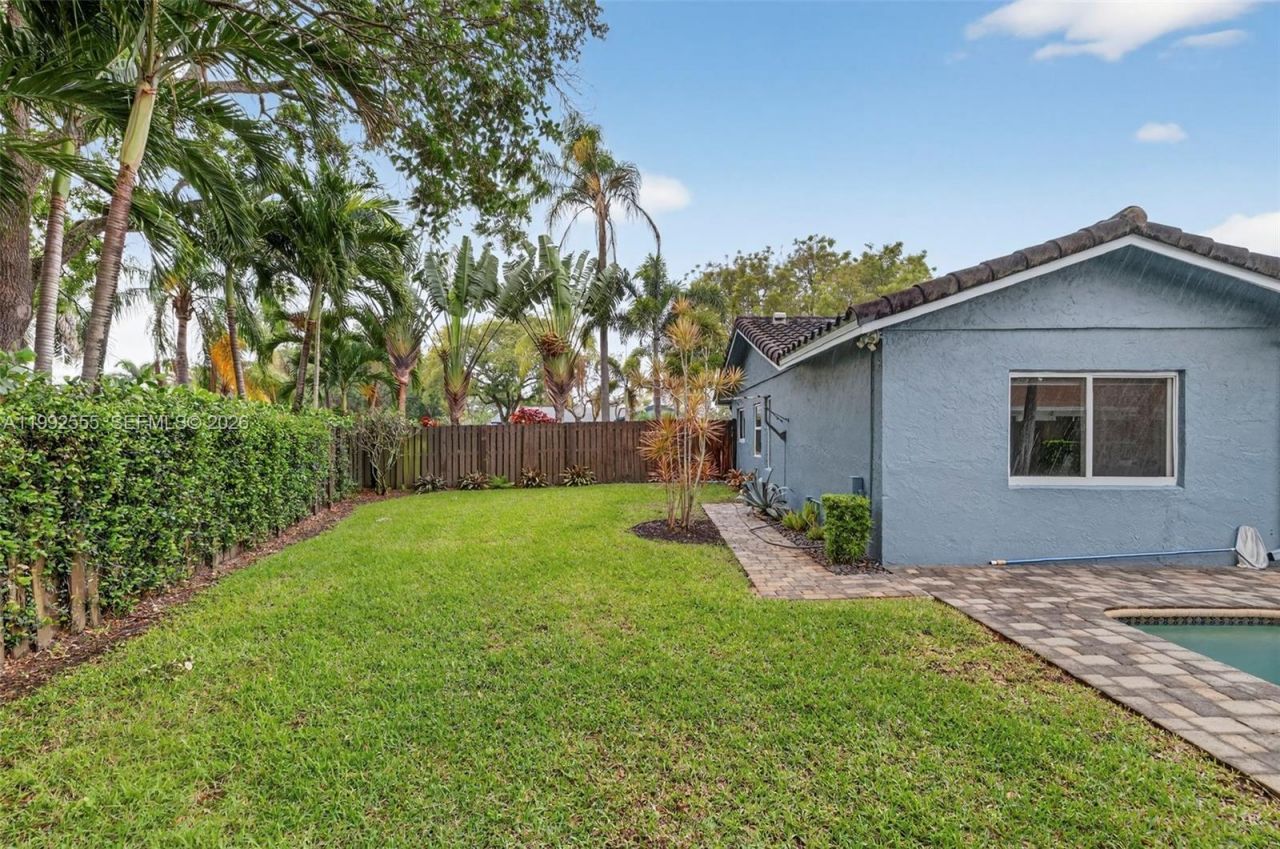 6800 NW 24th Ter, Fort Lauderdale, FL 33309 Photo