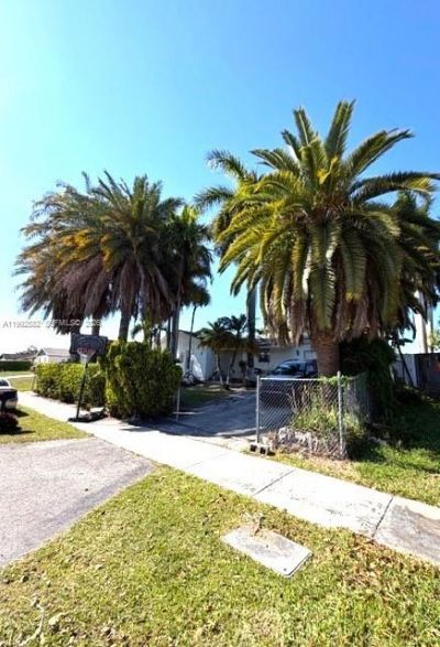 13041 SW 260th Ter, Homestead, FL 33032 Photo