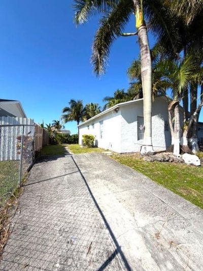 13041 SW 260th Ter, Homestead, FL 33032 Photo
