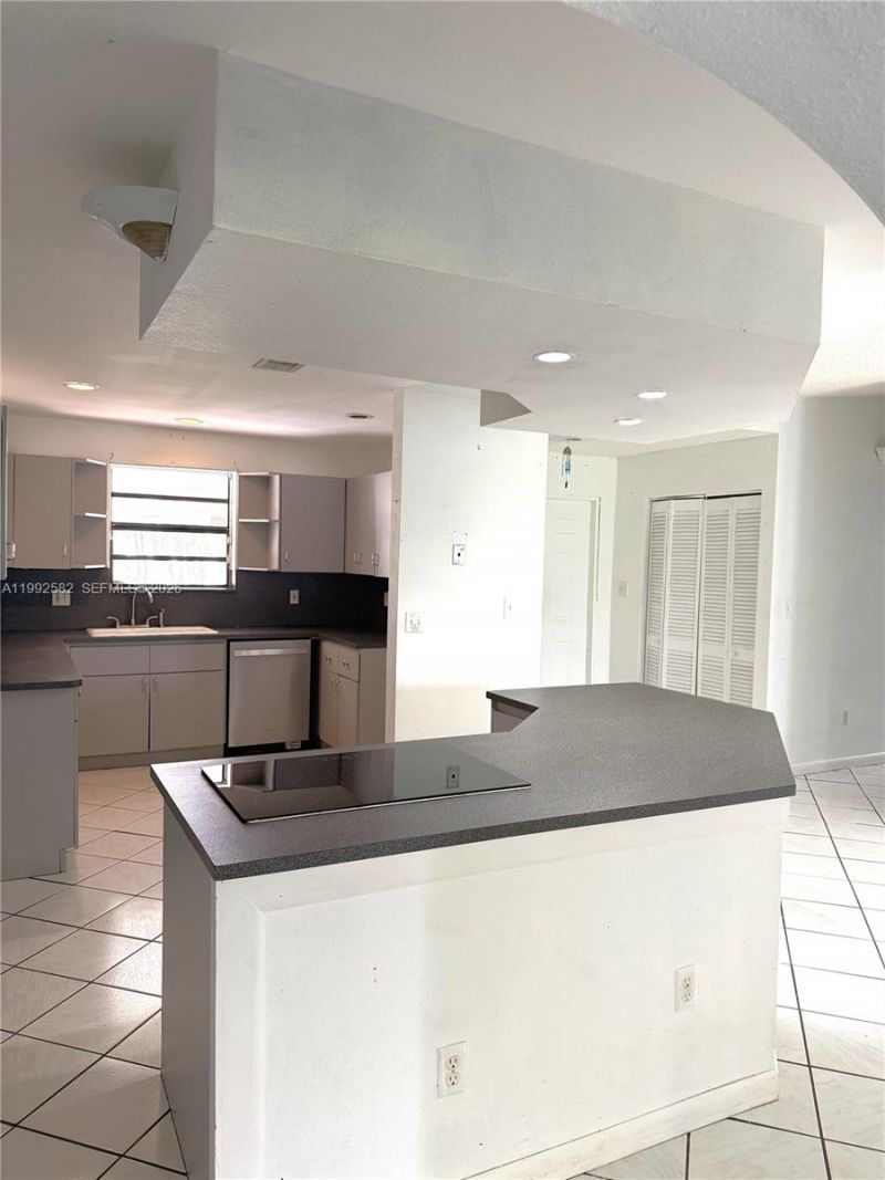 13041 SW 260th Ter, Homestead, FL 33032 Photo