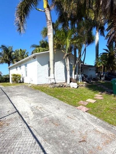 13041 SW 260th Ter, Homestead, FL 33032 Photo