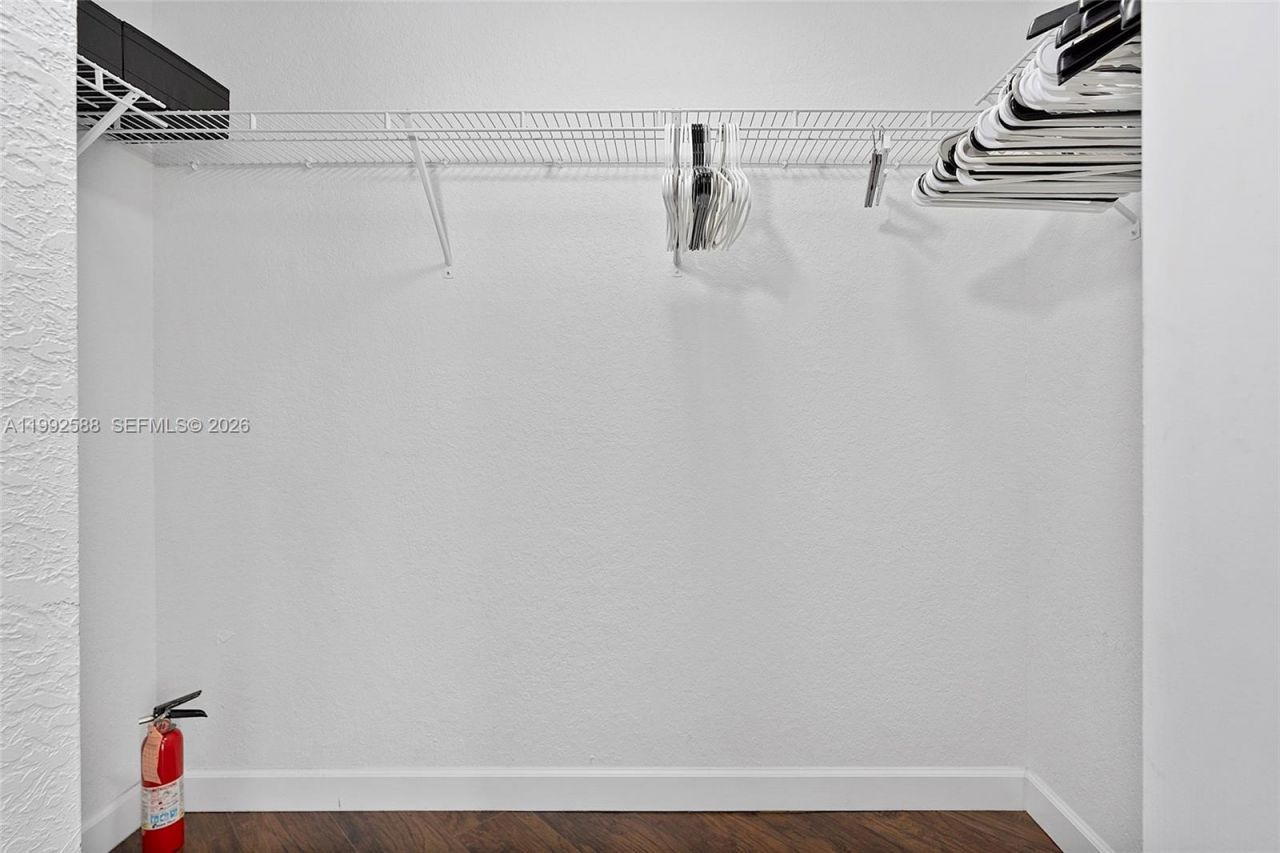 10012 NW 7th St, Unit 214, Miami, FL 33172 Photo